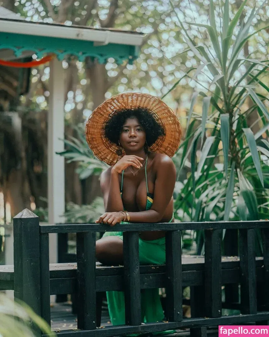 Misskellykel Onlyfans Photo Gallery 