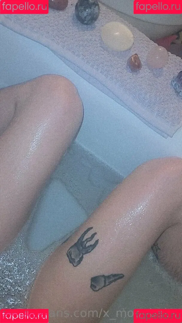 x_moonbaby Onlyfans Photo Gallery 
