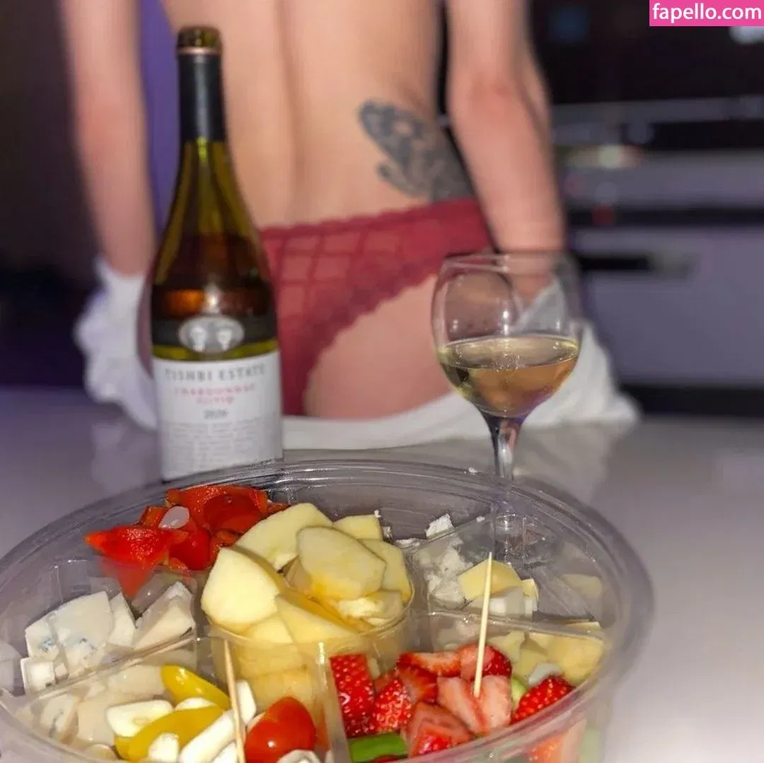 pink_princess_on_sky Onlyfans Photo Gallery 