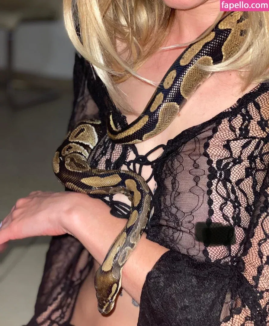 pink_princess_on_sky Onlyfans Photo Gallery 