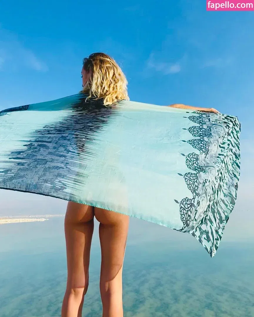 pink_princess_on_sky Onlyfans Photo Gallery 