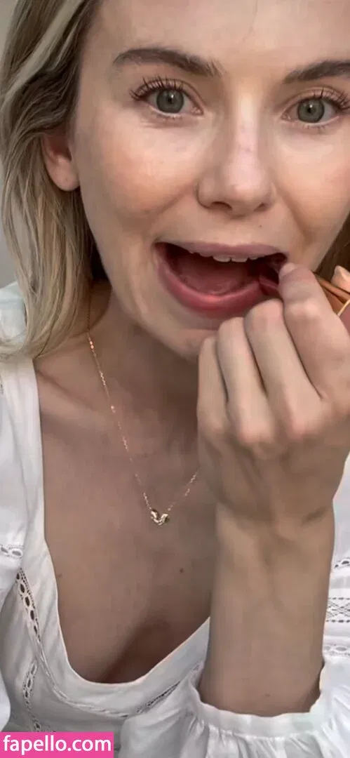 Georgia Toffolo Onlyfans Photo Gallery 