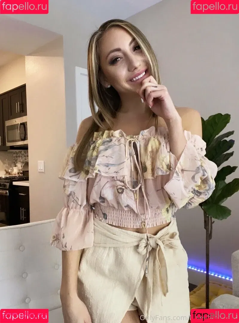 Haleybrooks18 Onlyfans Photo Gallery 
