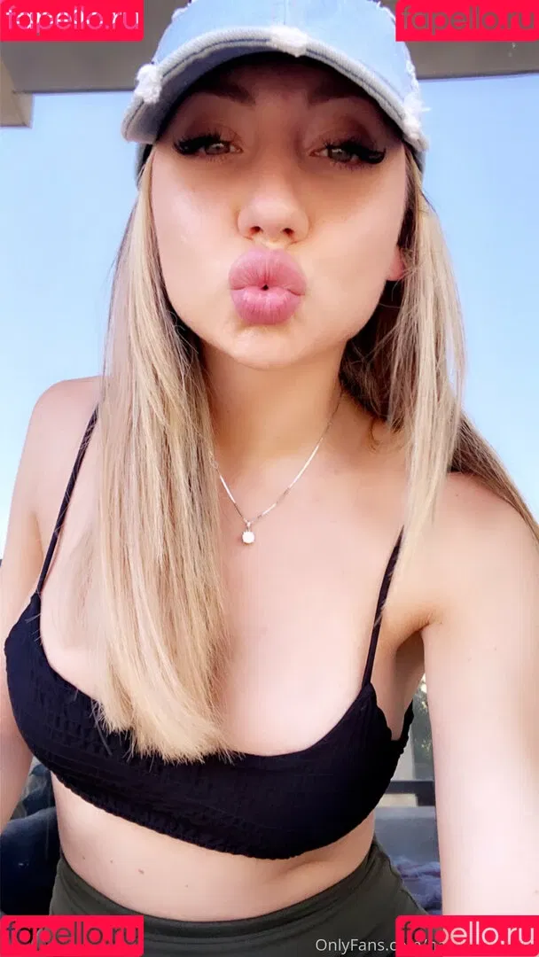 Haleybrooks18 Onlyfans Photo Gallery 