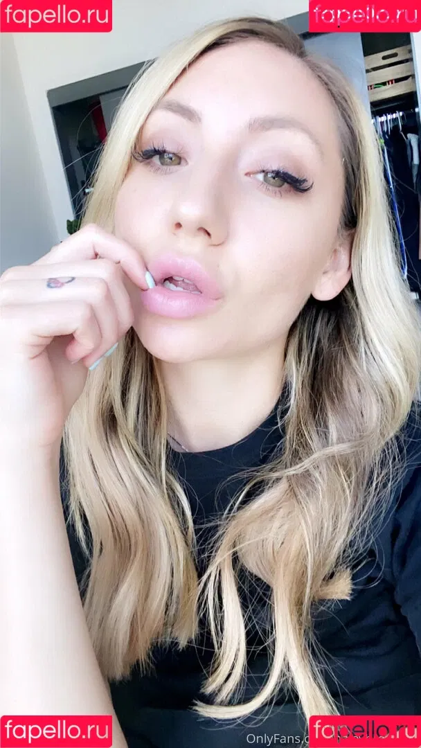 Haleybrooks18 Onlyfans Photo Gallery 