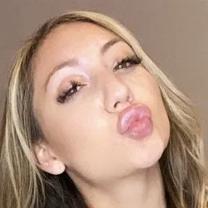 Haleybrooks18 Onlyfans Photo Gallery 