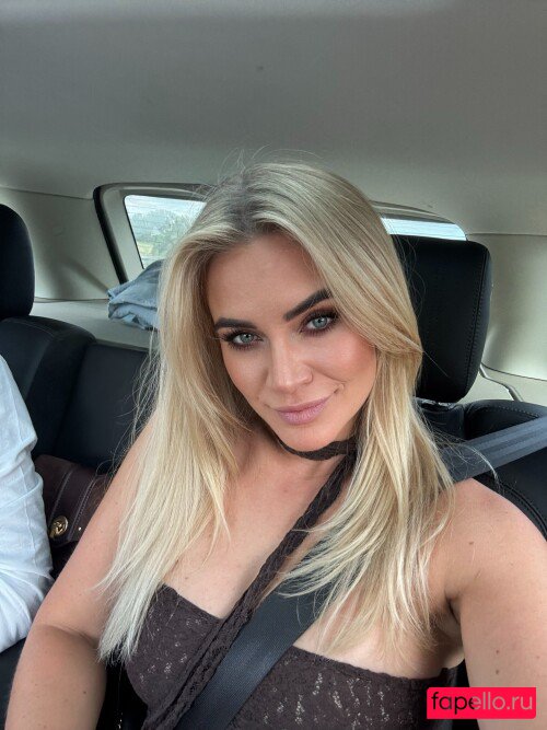 Thalia Hall Nude Onlyfans Photo 8