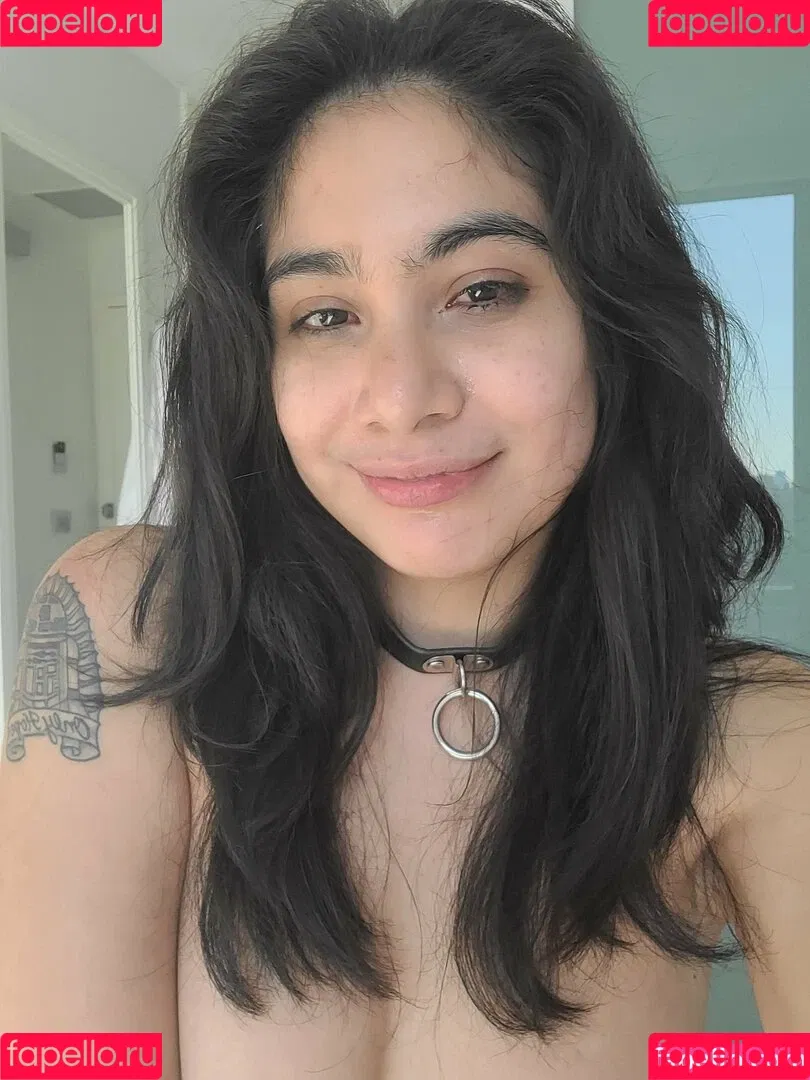 Lucy Sunflower Onlyfans Photo Gallery 