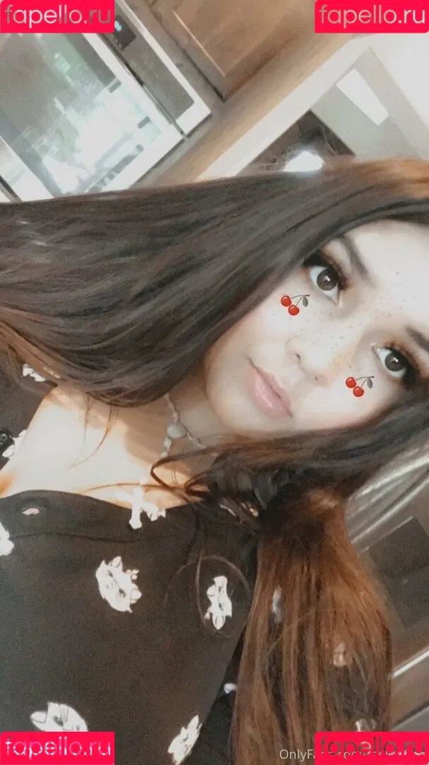 melo4free Onlyfans Photo Gallery 