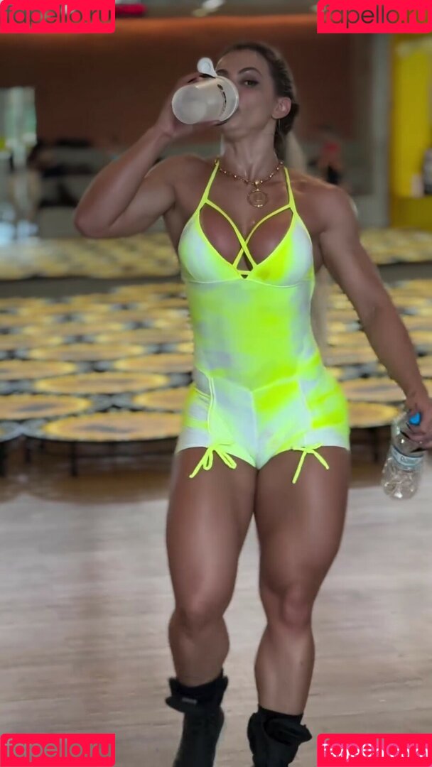 Vivi Winkler Onlyfans Photo Gallery 