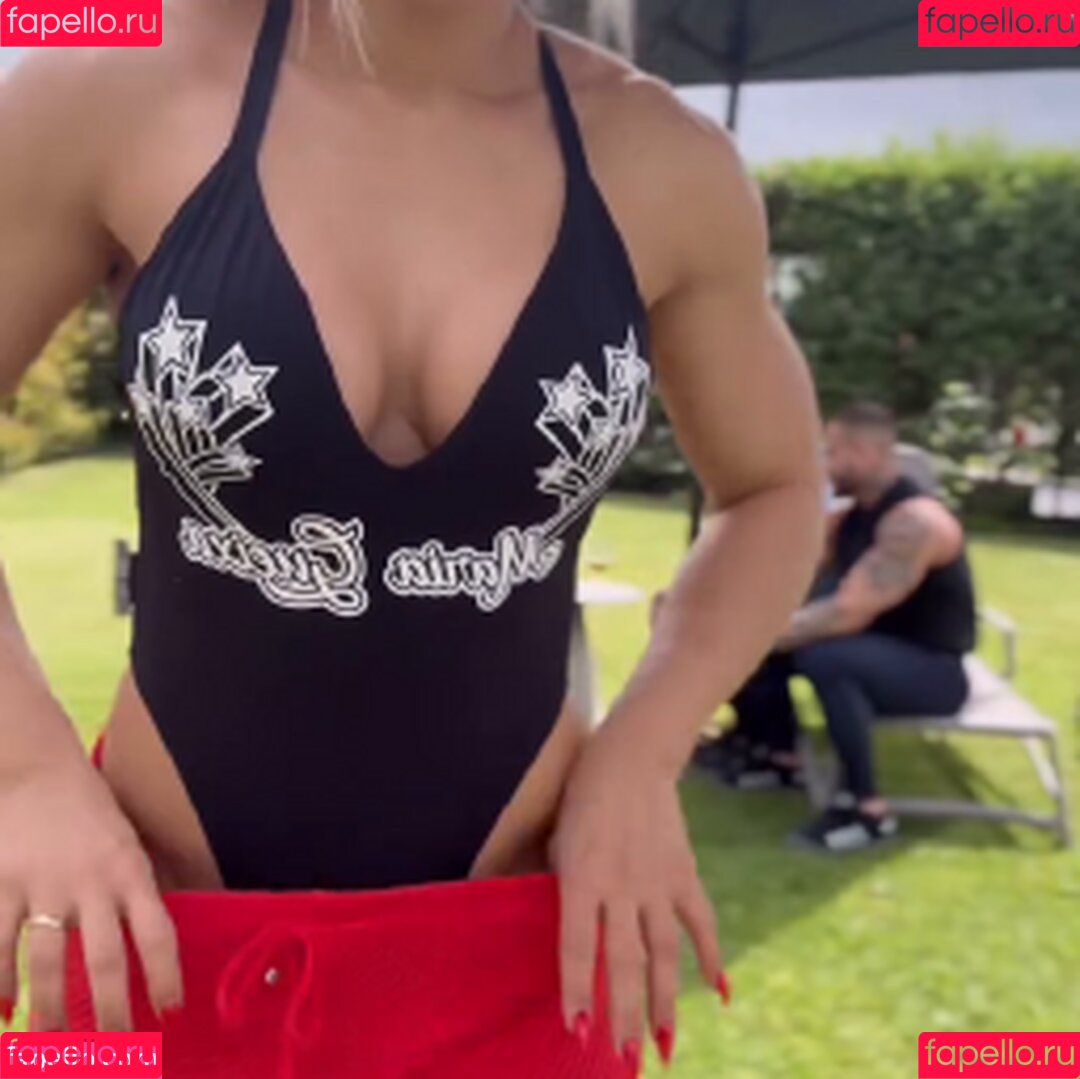 Vivi Winkler Onlyfans Photo Gallery 