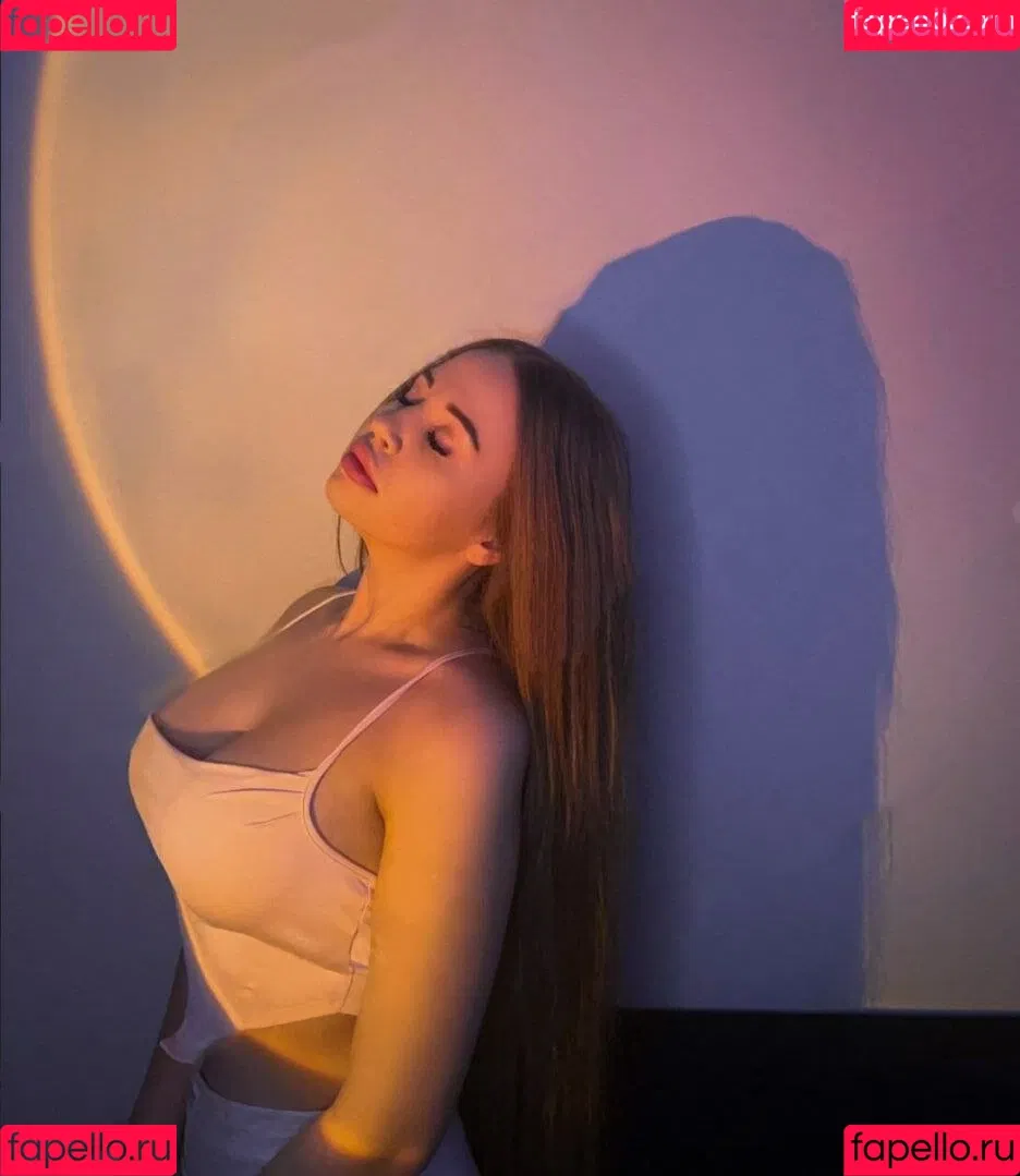 natasha.westyy Onlyfans Photo Gallery 