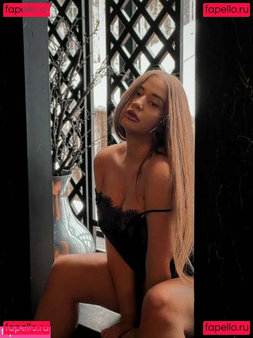 natasha.westyy Onlyfans Photo Gallery 