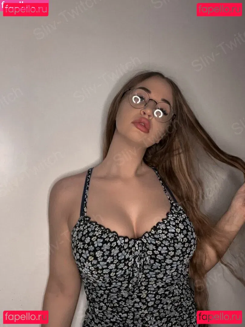 natasha.westyy Onlyfans Photo Gallery 