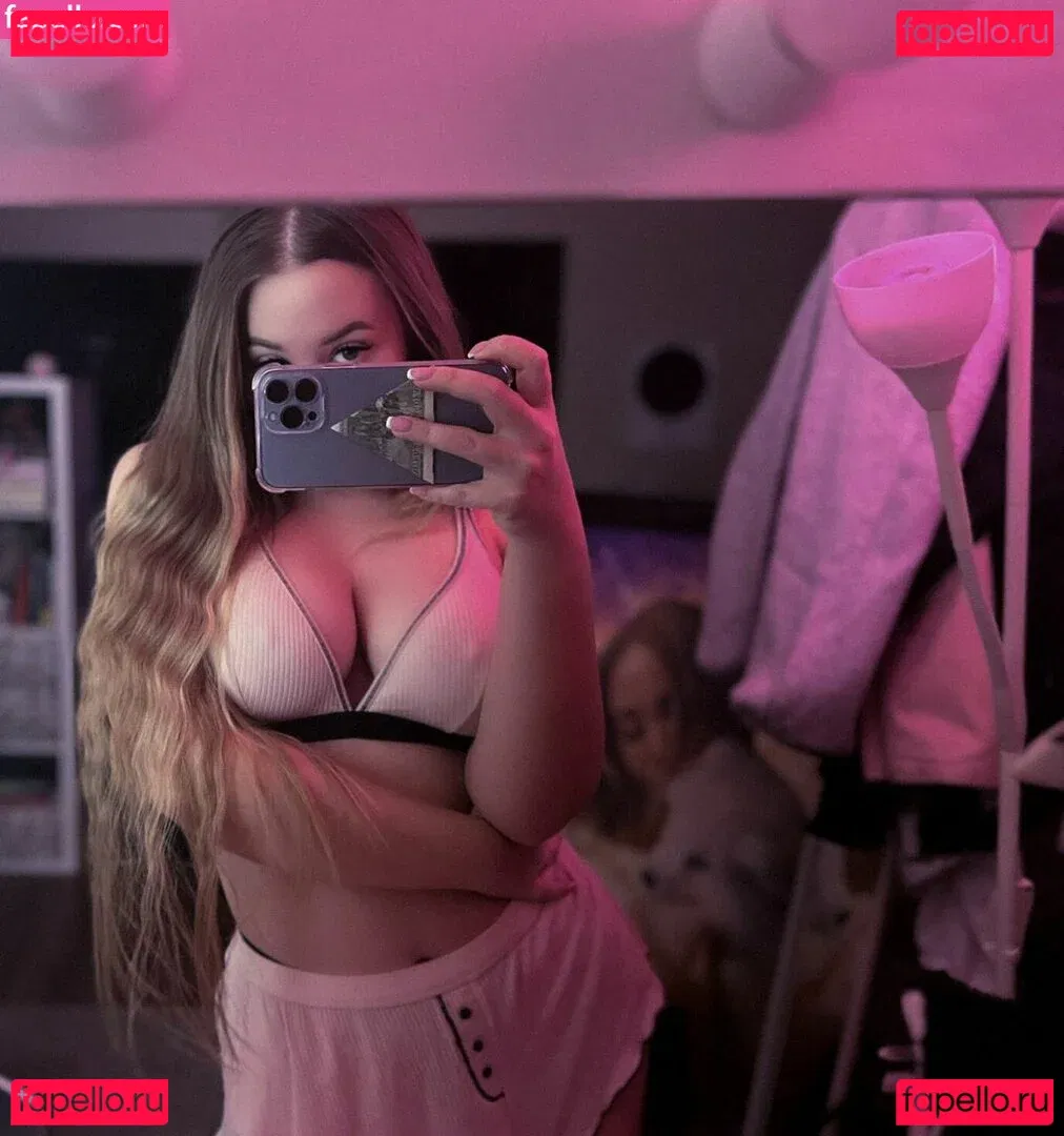 natasha.westyy Onlyfans Photo Gallery 