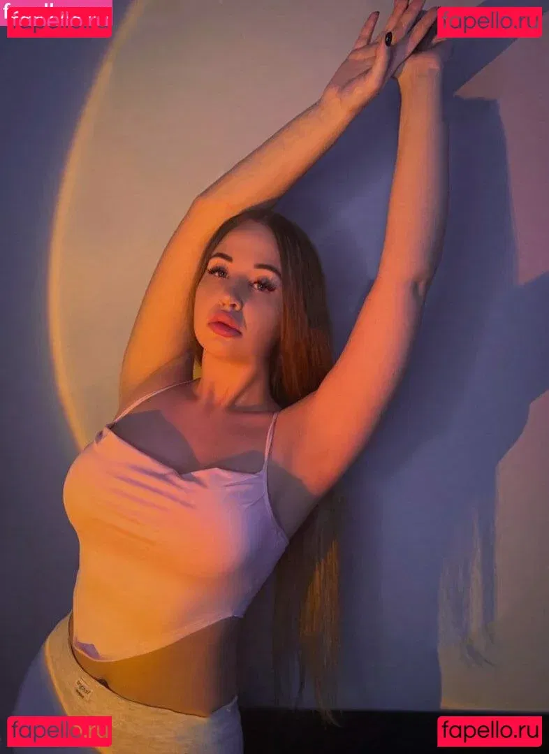 natasha.westyy Onlyfans Photo Gallery 