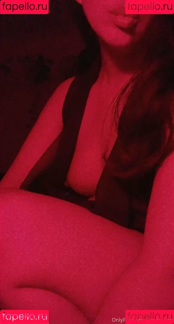 amaliahab Onlyfans Photo Gallery 