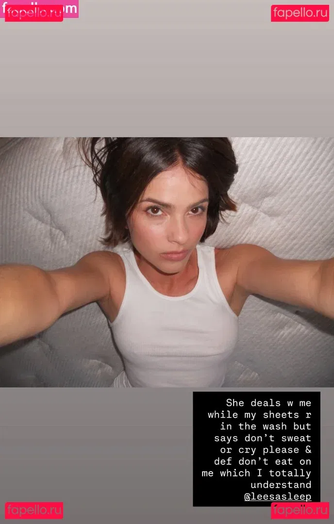 Shelley Hennig Onlyfans Photo Gallery 