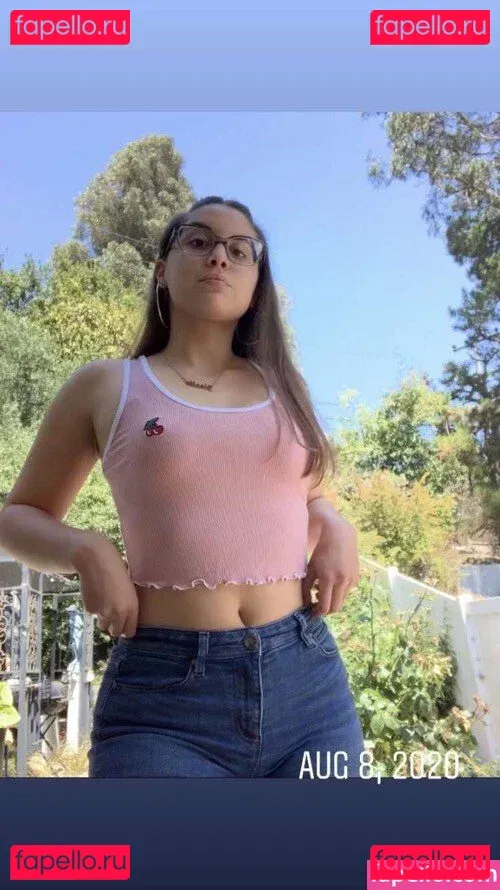 bby-gissy Onlyfans Photo Gallery 