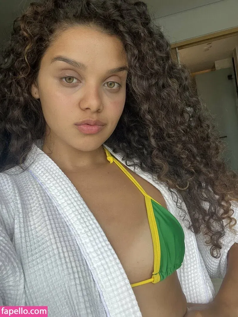 Danielle Olimpia Onlyfans Photo Gallery 