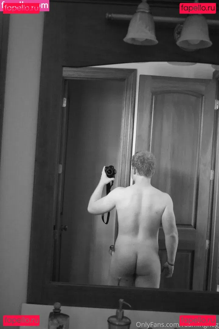 roaminghog Onlyfans Photo Gallery 