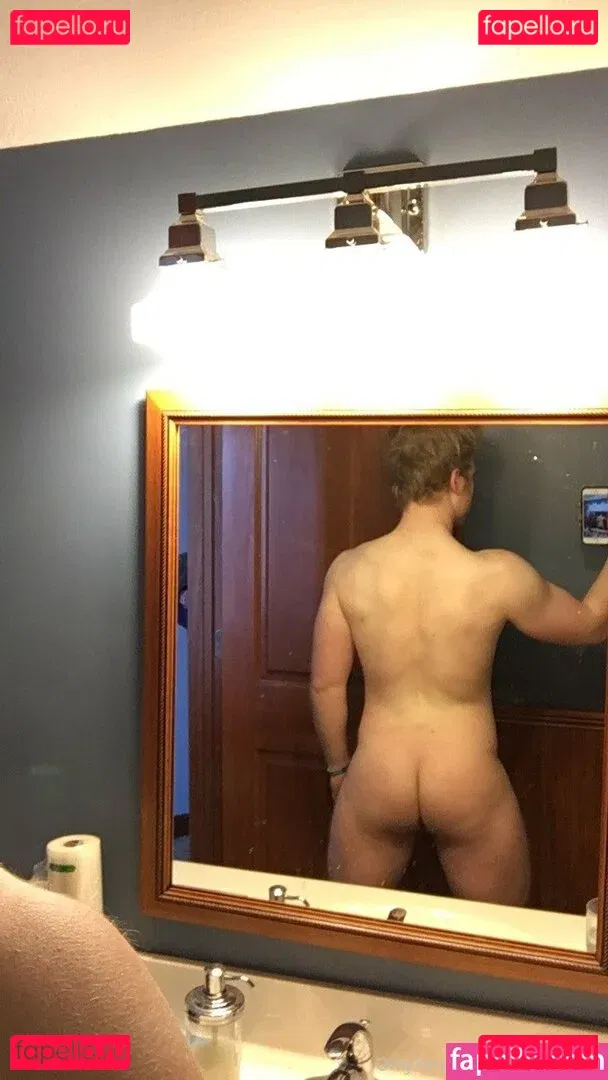 roaminghog Onlyfans Photo Gallery 