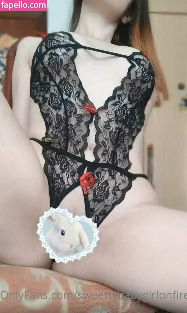sweettybabygirlonfire Onlyfans Photo Gallery 