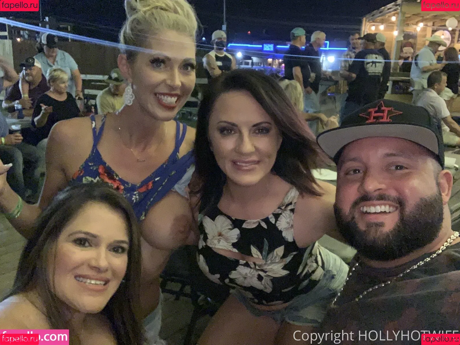 hollyhotwife Onlyfans Photo Gallery 