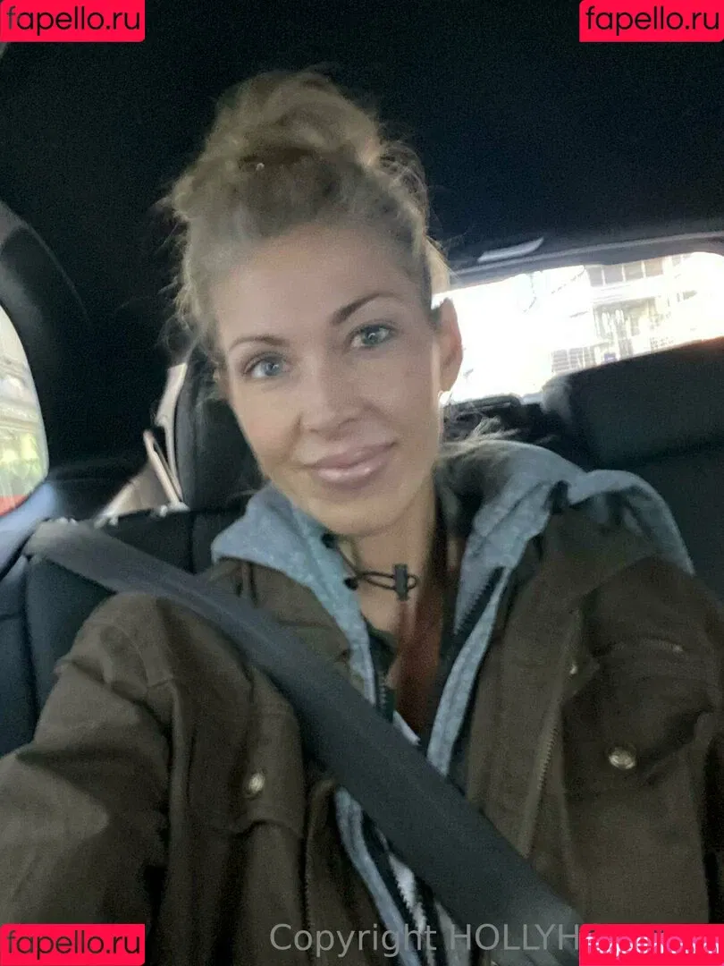 hollyhotwife Onlyfans Photo Gallery 