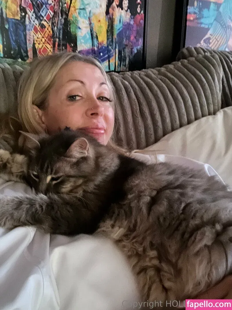 hollyhotwife Onlyfans Photo Gallery 