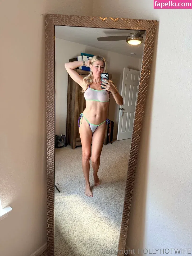 hollyhotwife Onlyfans Photo Gallery 