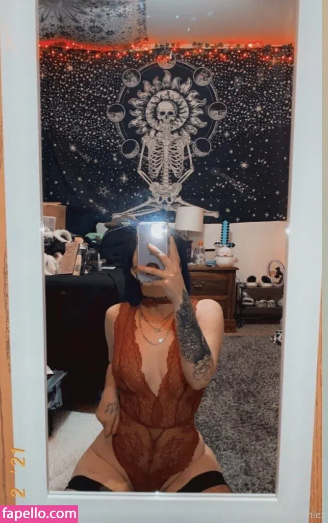 biggtittygothgirl Onlyfans Photo Gallery 