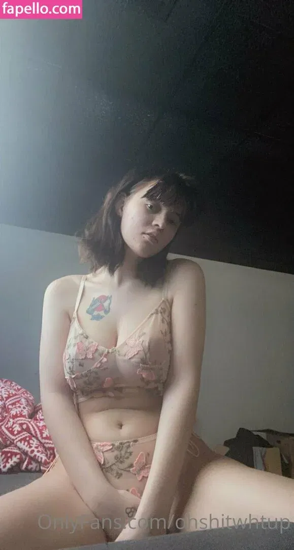 ohshitwhtup Onlyfans Photo Gallery 