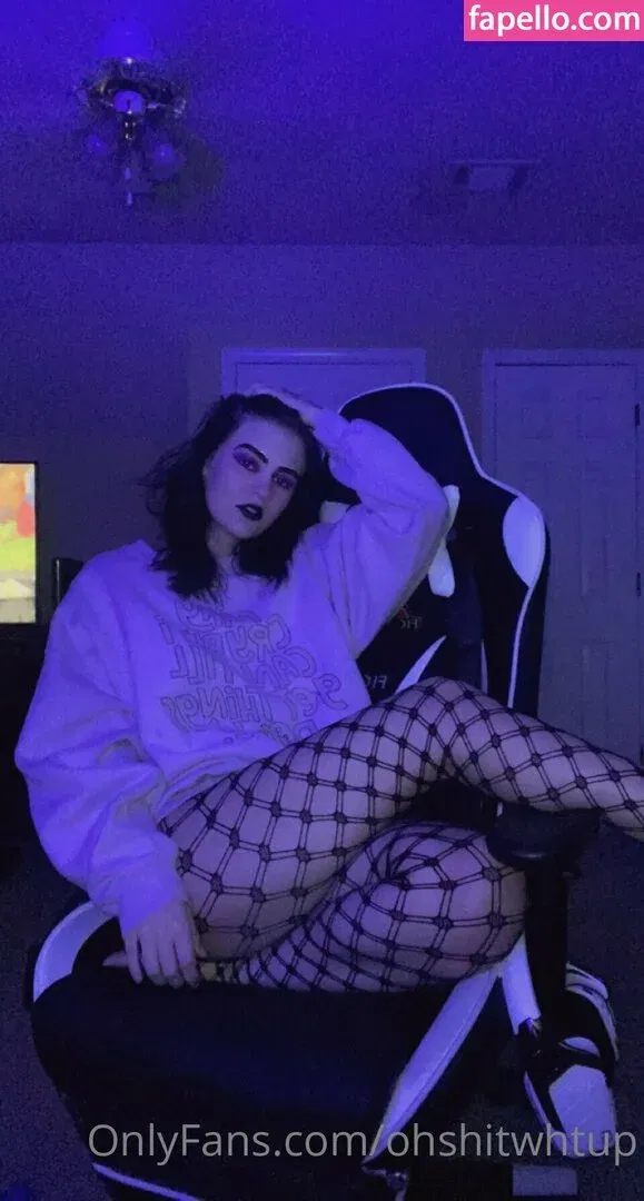 ohshitwhtup Onlyfans Photo Gallery 