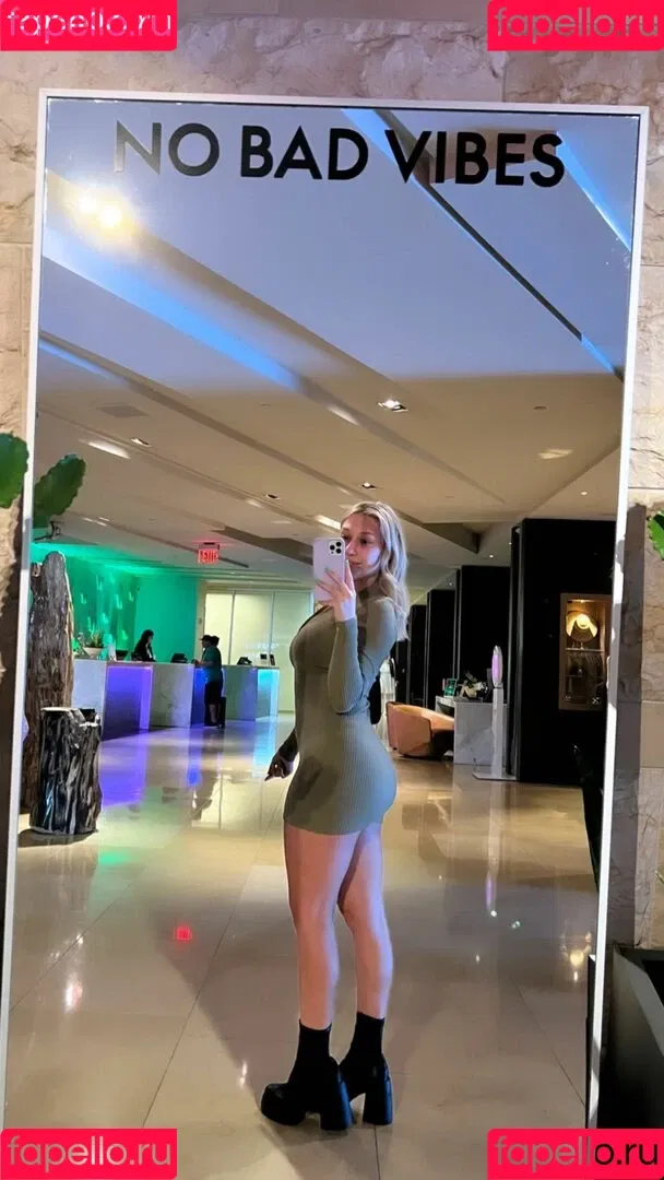 Claire Grimes Onlyfans Photo Gallery 