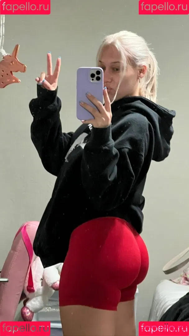 Claire Grimes Onlyfans Photo Gallery 