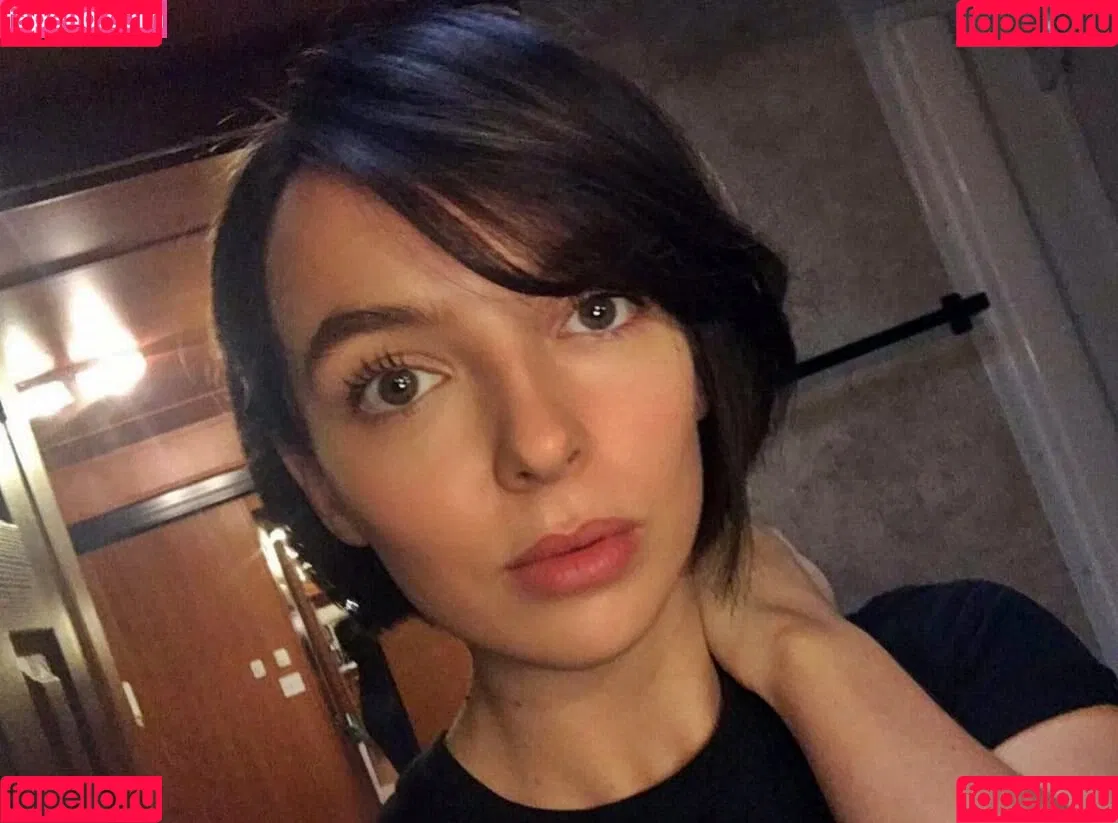 Jodie Comer Onlyfans Photo Gallery 