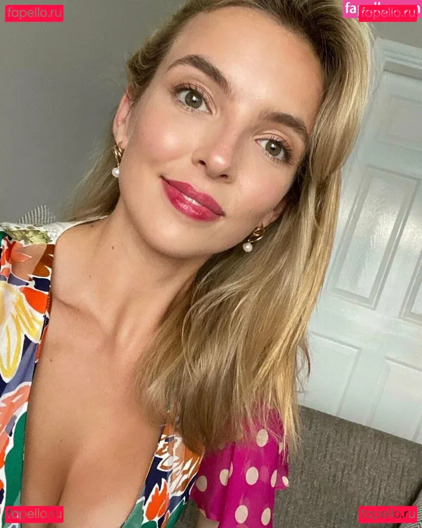 Jodie Comer Onlyfans Photo Gallery 