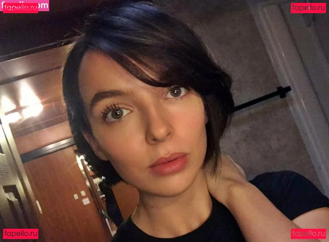 Jodie Comer Onlyfans Photo Gallery 
