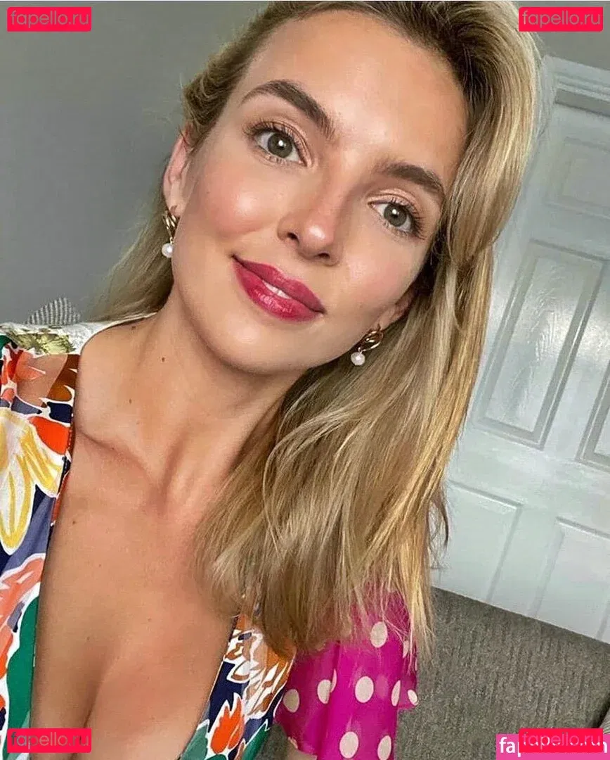 Jodie Comer Onlyfans Photo Gallery 