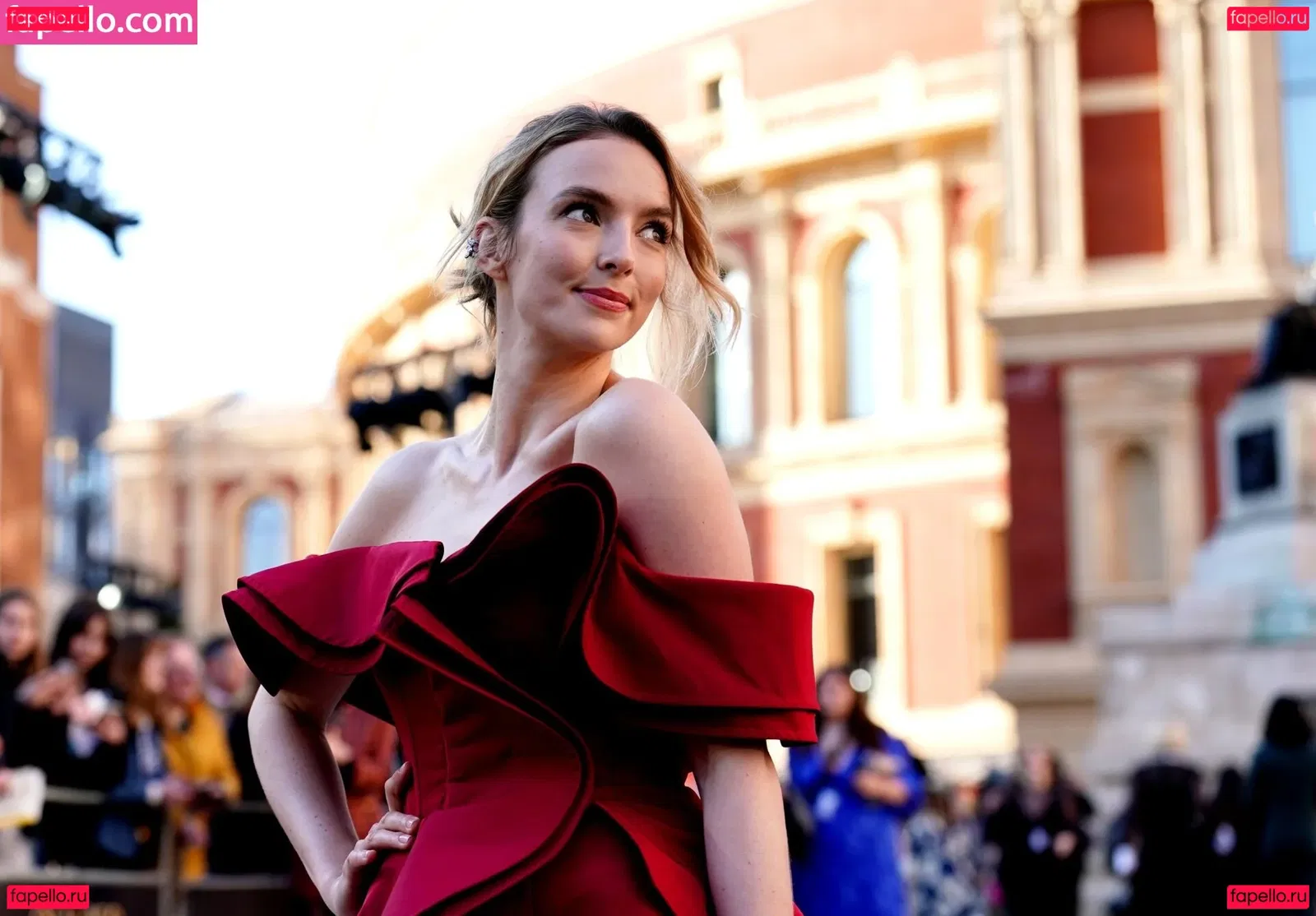 Jodie Comer Onlyfans Photo Gallery 