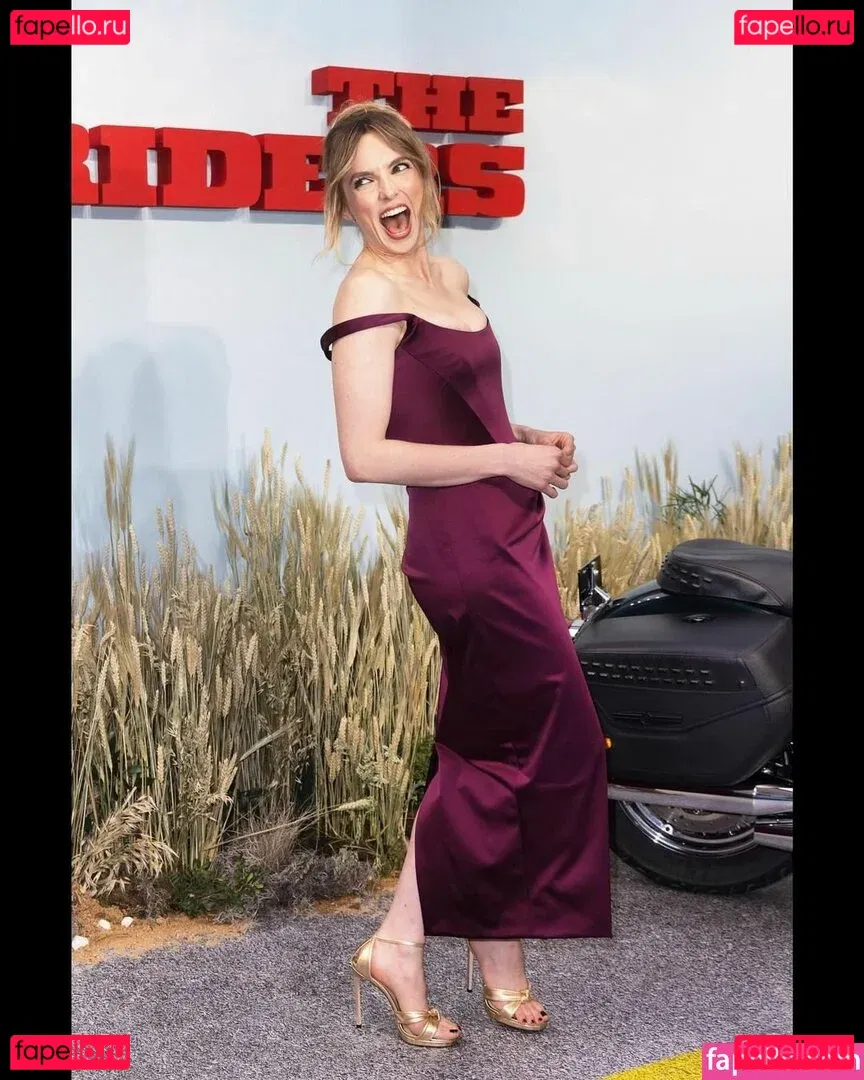 Jodie Comer Onlyfans Photo Gallery 