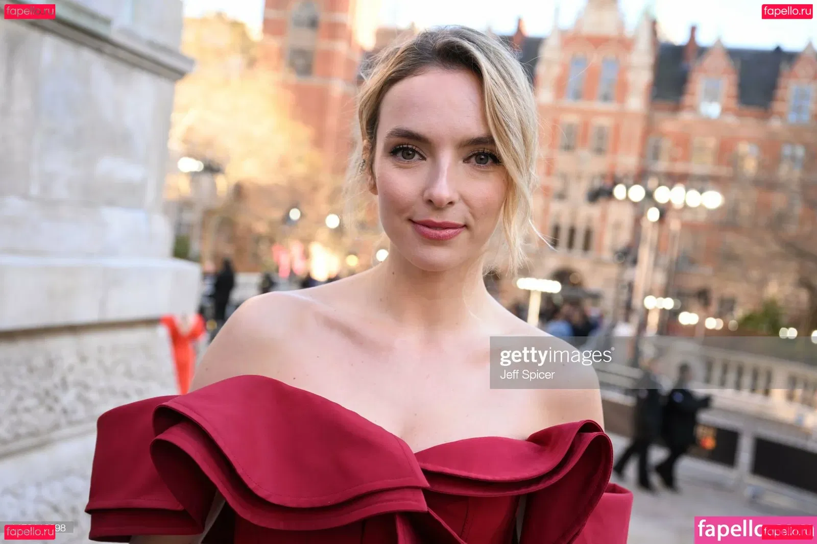Jodie Comer Onlyfans Photo Gallery 