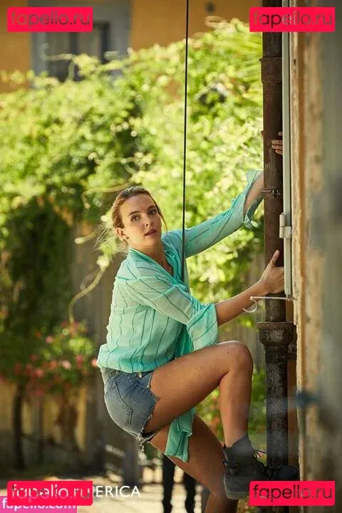 Jodie Comer Onlyfans Photo Gallery 