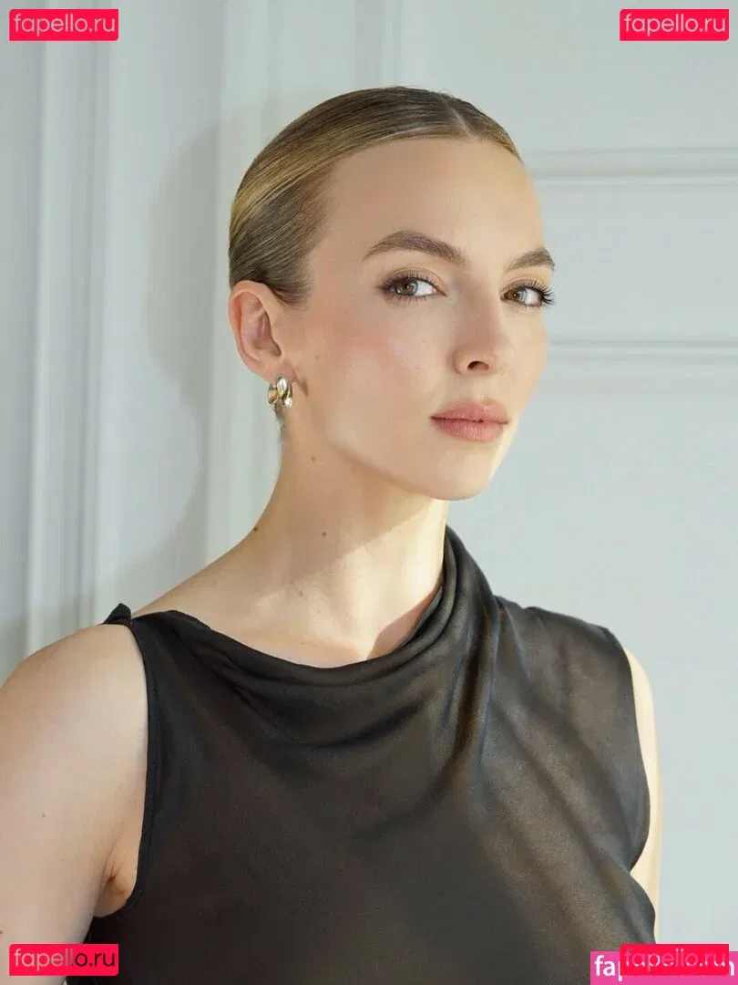 Jodie Comer Onlyfans Photo Gallery 