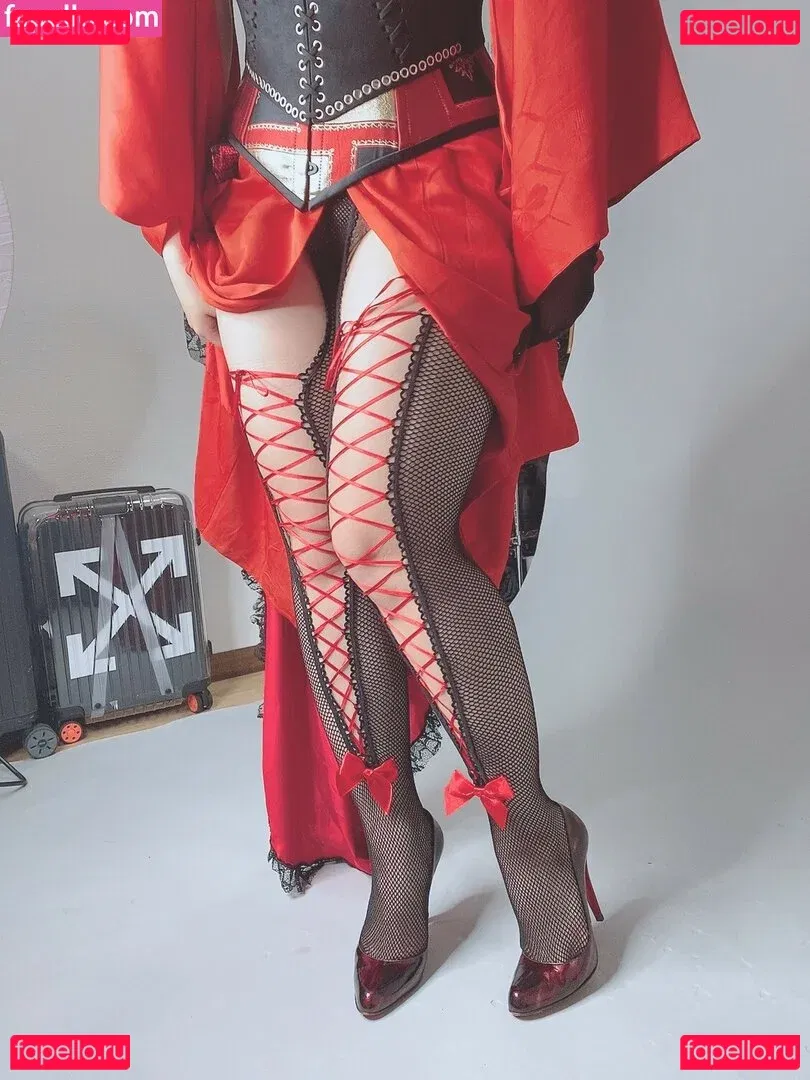 tina.ts Onlyfans Photo Gallery 