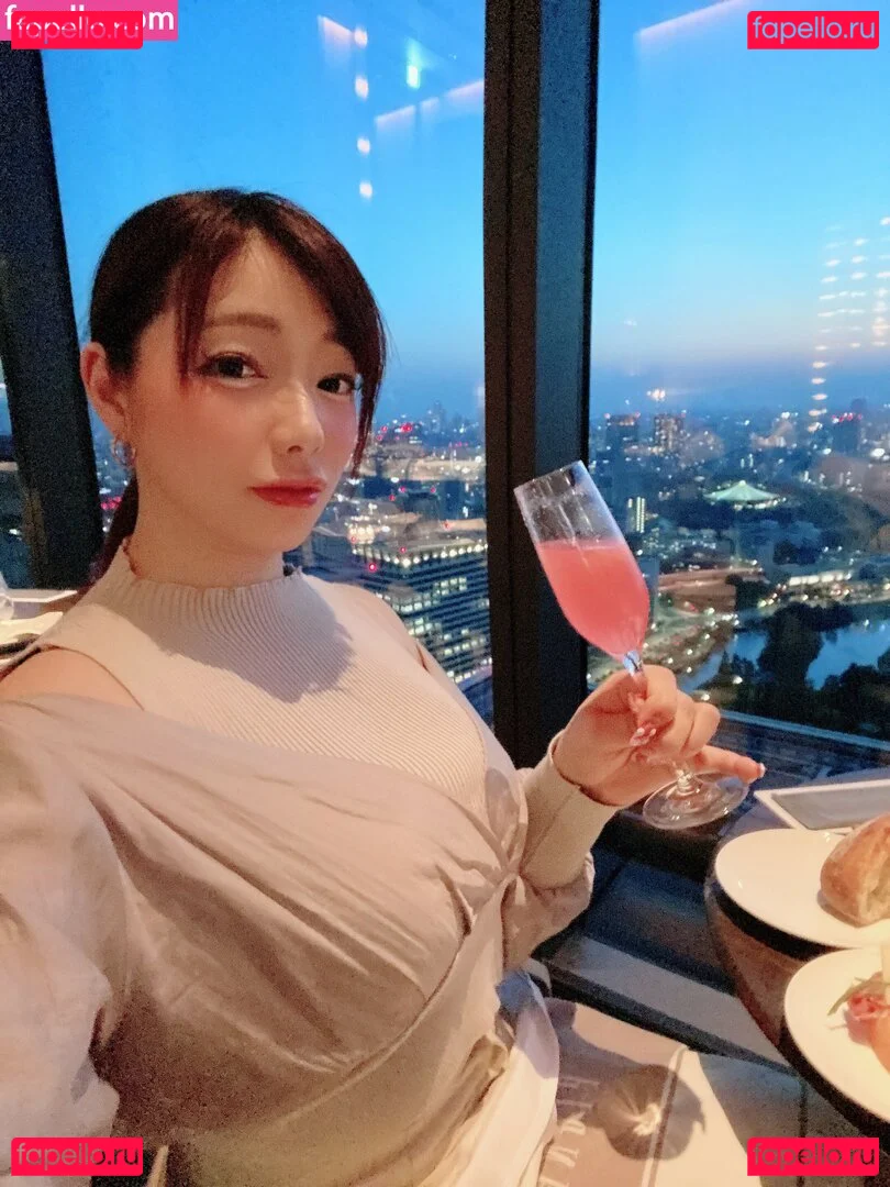 tina.ts Onlyfans Photo Gallery 