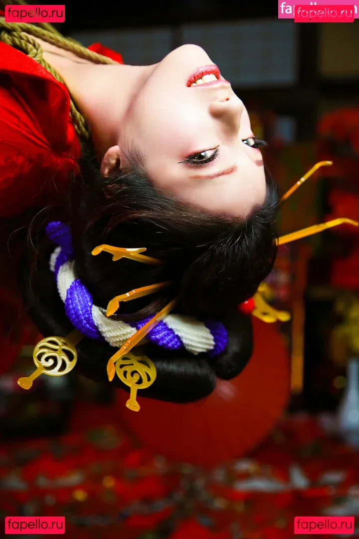 tina.ts Onlyfans Photo Gallery 