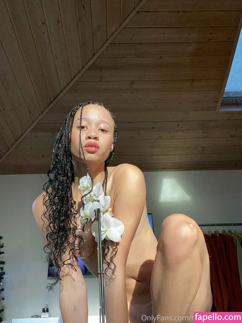 NawtyByNature Onlyfans Photo Gallery 