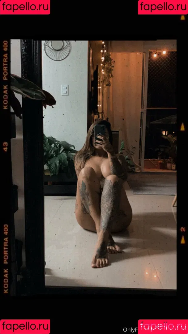 Cauuution Onlyfans Photo Gallery 